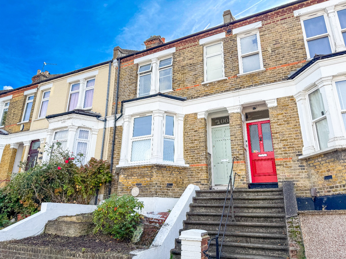 A spacious three double bedroomed terrace house for sale in Nithdale Road Shooters Hill, SE18.