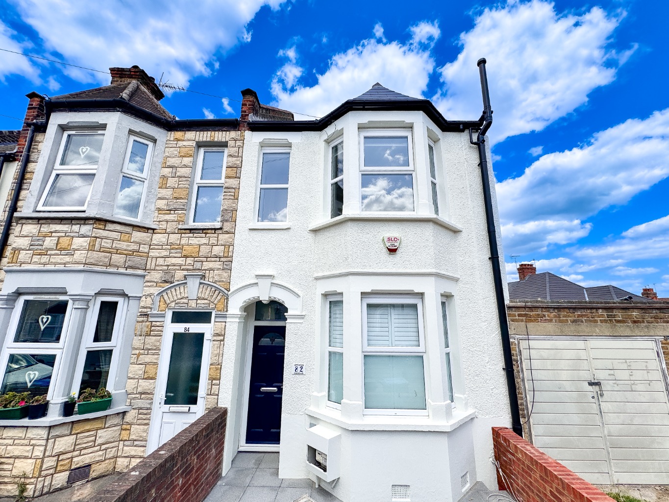 Beautifully Presented 4 Bed End Terrace House in Plumstead