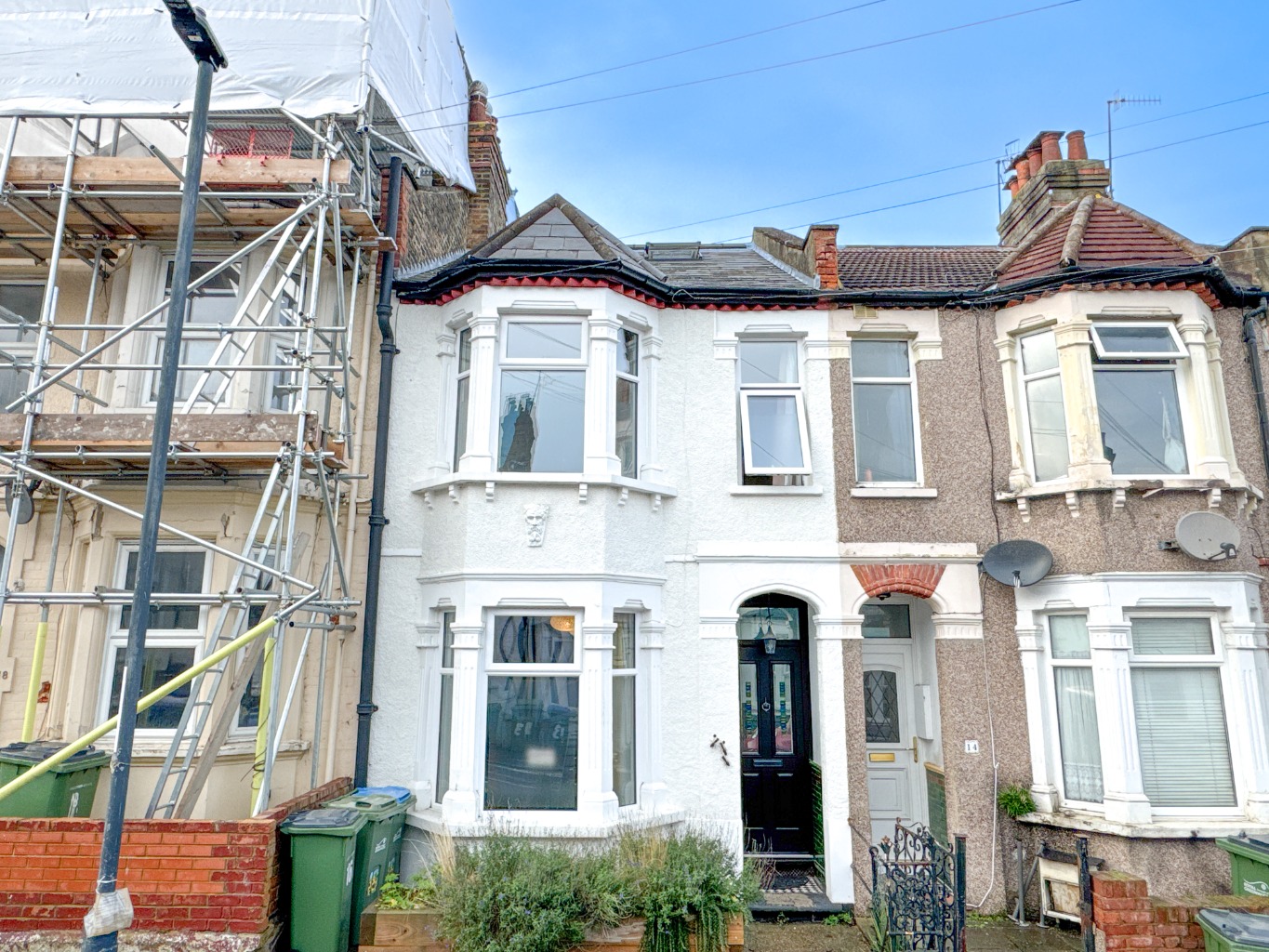 Extended Four Bedroom Edwardian Terrace in Plumstead with Excellent Space
