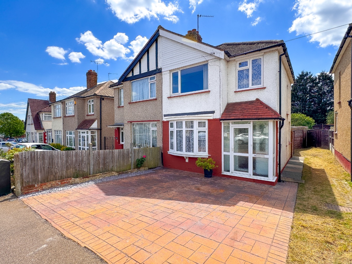 Offered chain free is this circa 1930's style three bedroom semi detached house for sale.