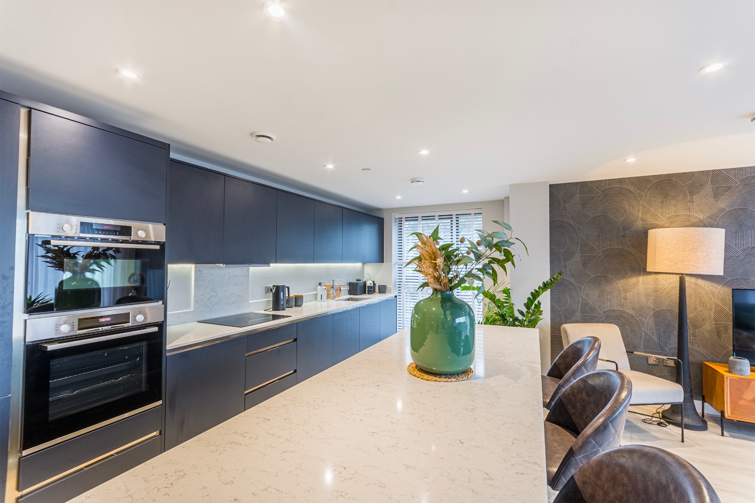 Stunning three bedroom, three bathroom Penthouse apartment with high specification throughout