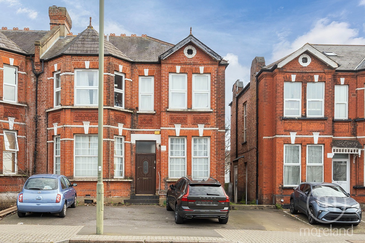 Exclusive To Moreland A One Bed Garden Maisonette In Station Road NW4