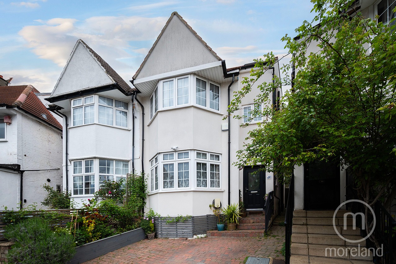Spacious 5-Bed Semi-Detached Home in Temple Fortune with Driveway