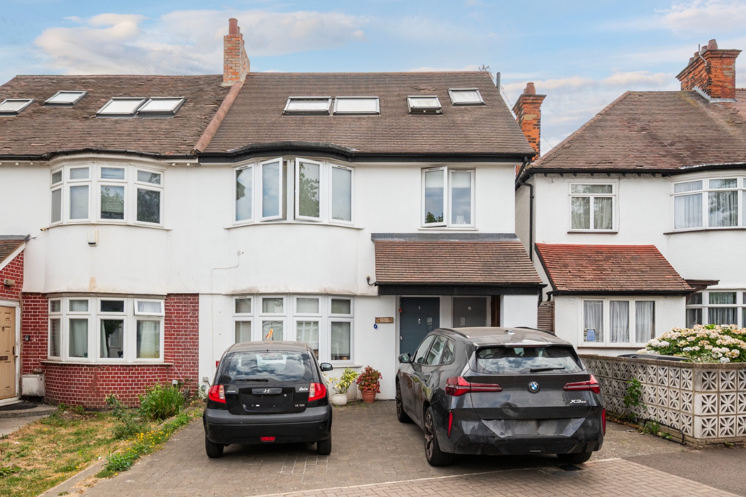 Exclusive Listing On This 3 Bed Duplex Maisonette with 70ft SE Garden, Detached Annex & Driveway