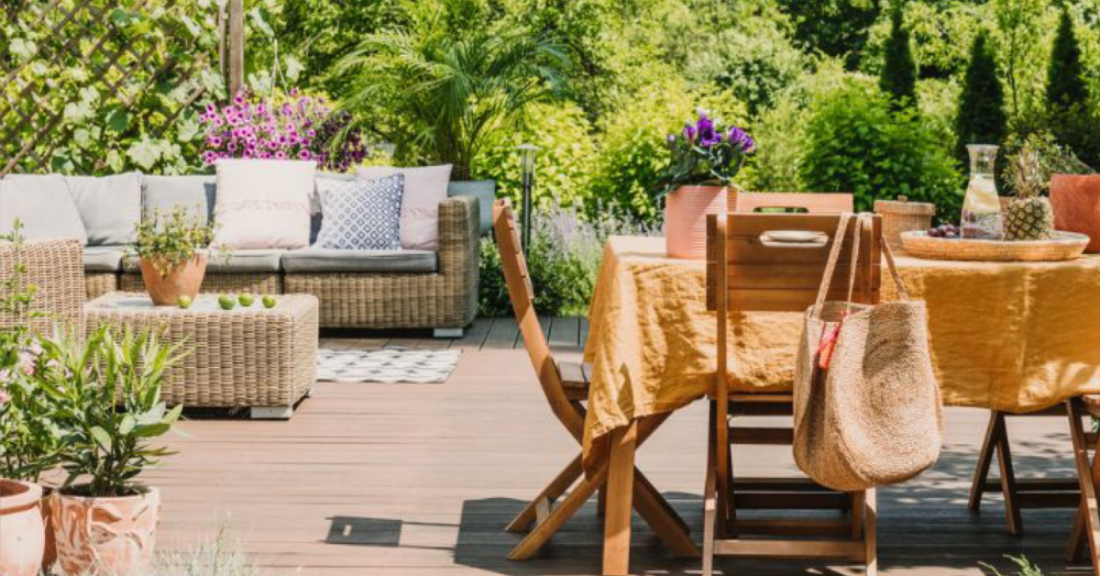 3 Key Tips for UK Home Sellers Preparing to Put Their Home on the Market in August ☀️