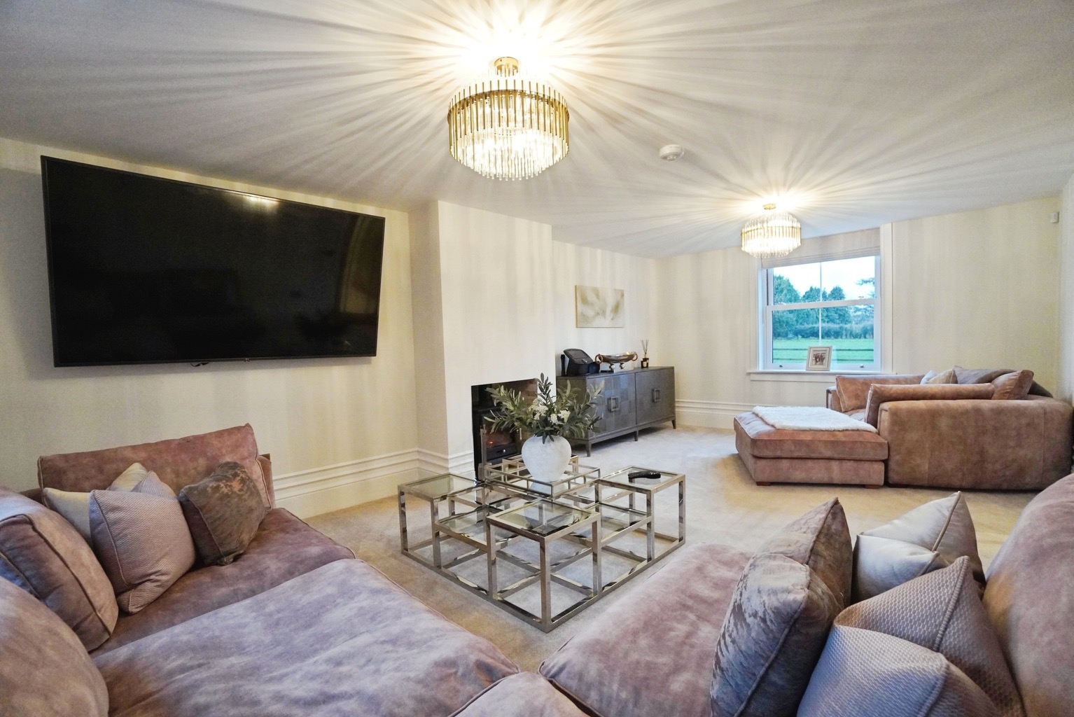 A Stunning Family Home set in 1/3 Acre on Corral Grove, Everton