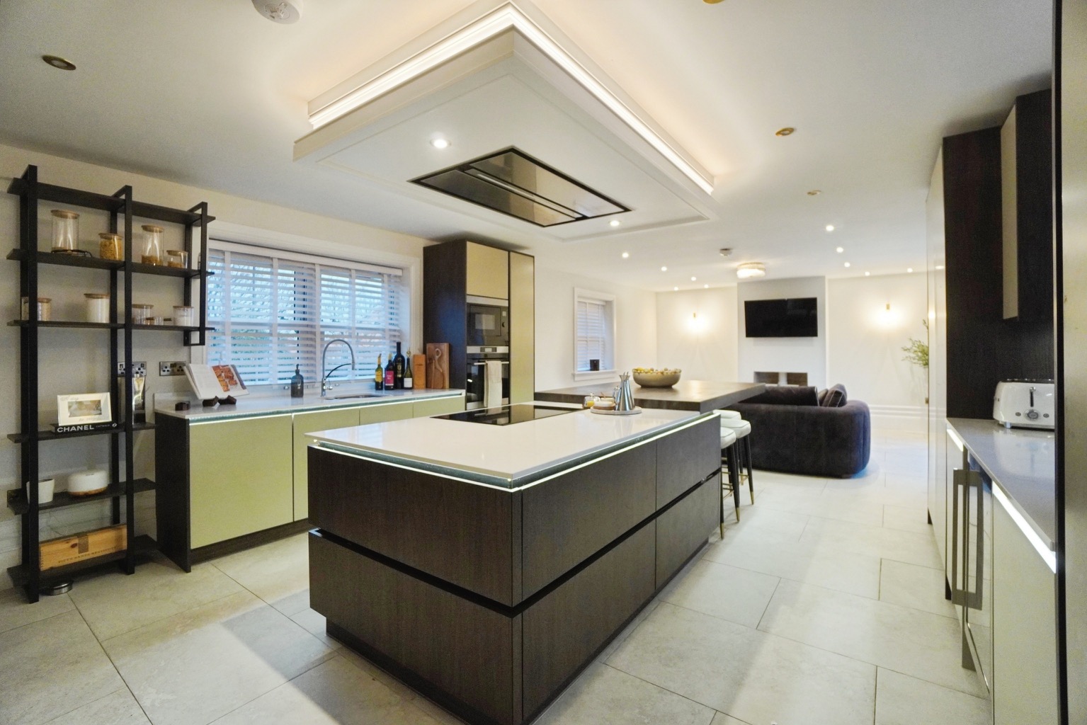 A Stunning Family Home set in 1/3 Acre on Corral Grove, Everton