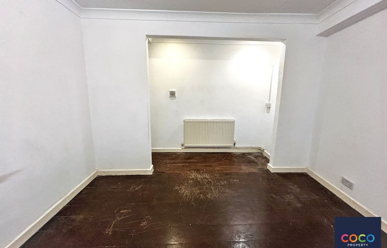 Modern Two Double Bedroom Ground Floor Flat, Old Swan, Weymouth Property image 8