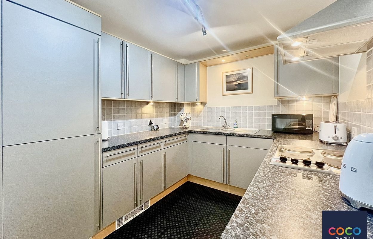 Corscombe Close, Weymouth, DT4 Property image 2
