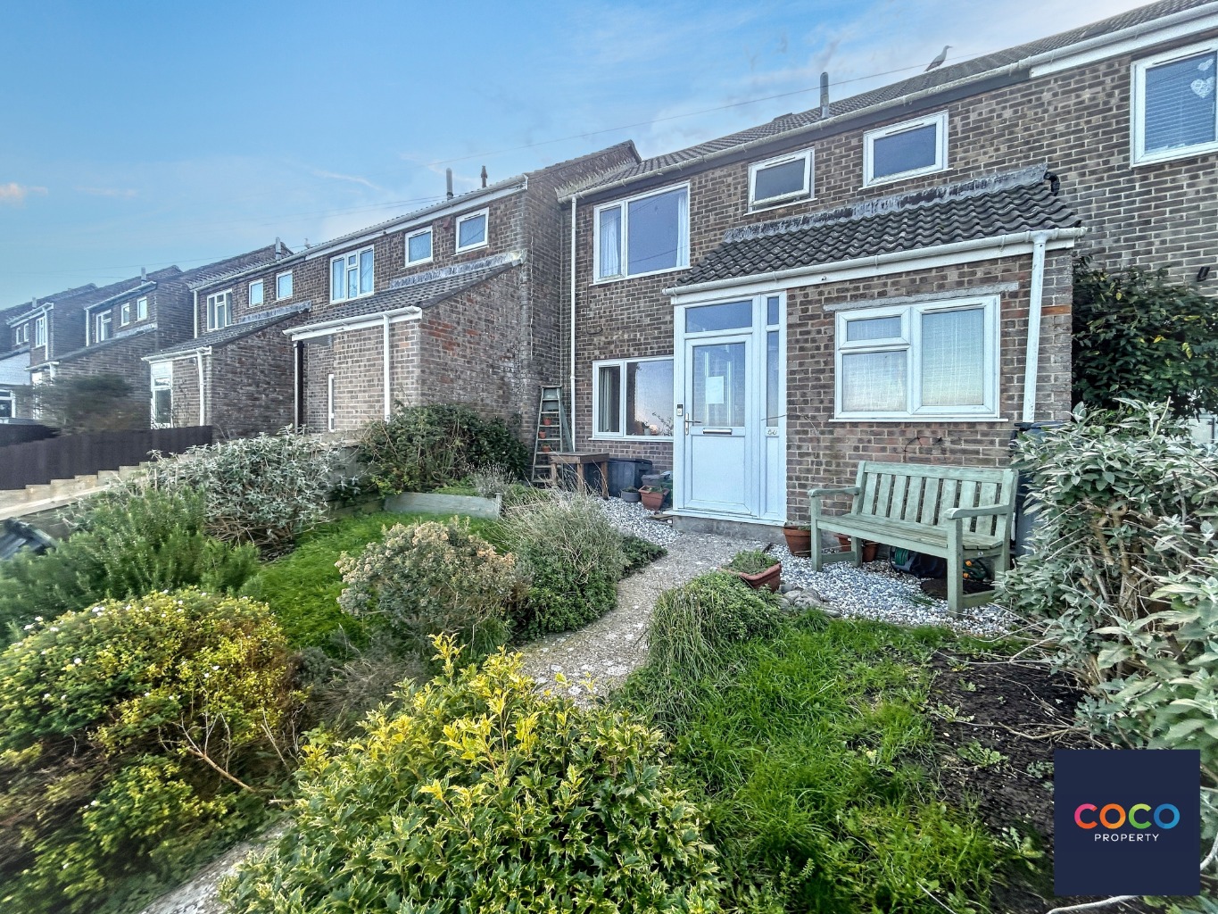 Stunning 3-Bed House to Let in Portland with Panoramic Sea Views Property image 10