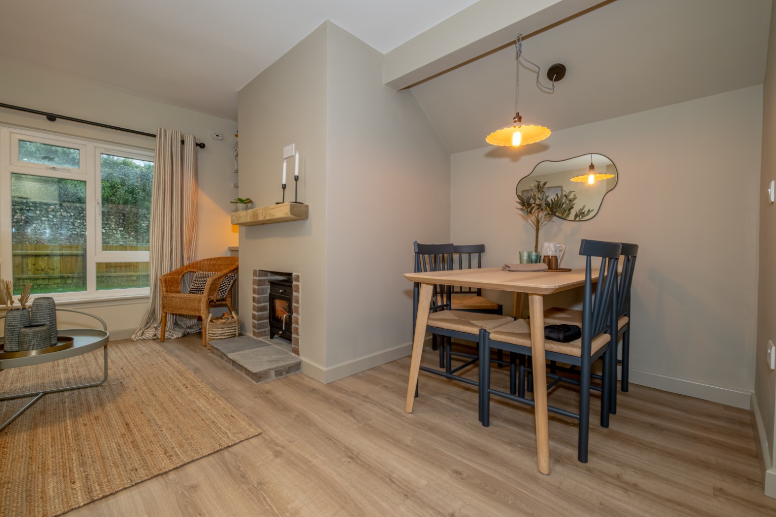 High Spec 2-Bed Bungalow in Desirable Winfrith Newburgh, Available Now Property image 6
