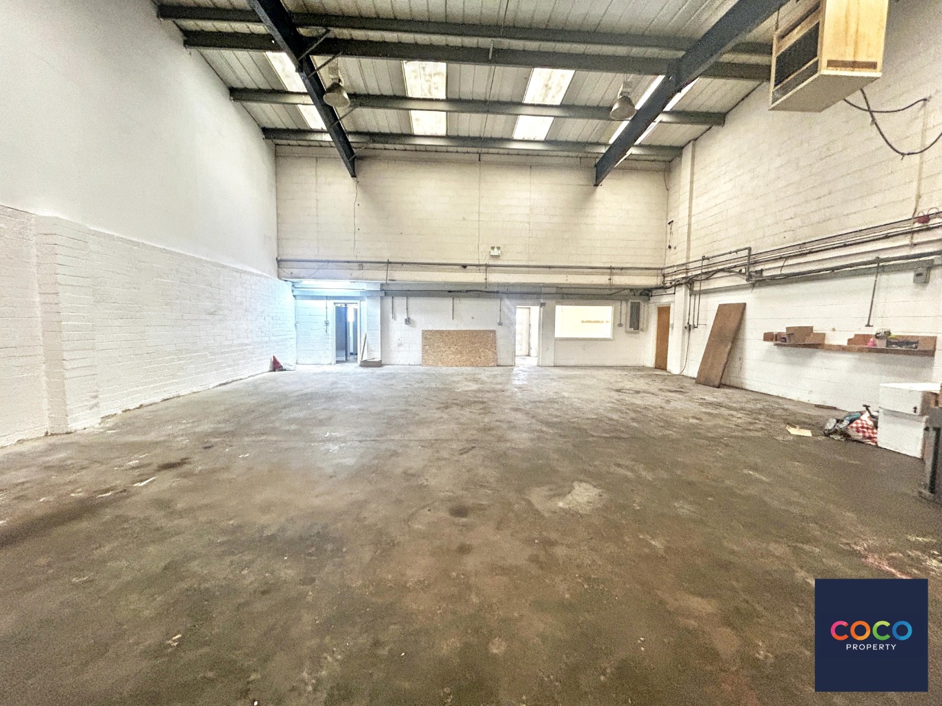 Versatile Commercial Unit To Let, Tradecroft Industrial Estate, Dorset Property image 1