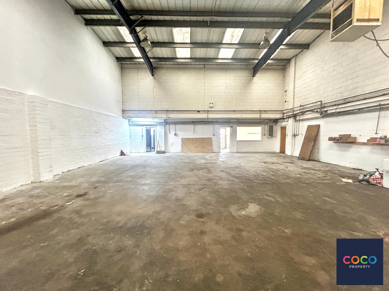 Versatile Commercial Unit To Let, Tradecroft Industrial Estate, Dorset Property image 4