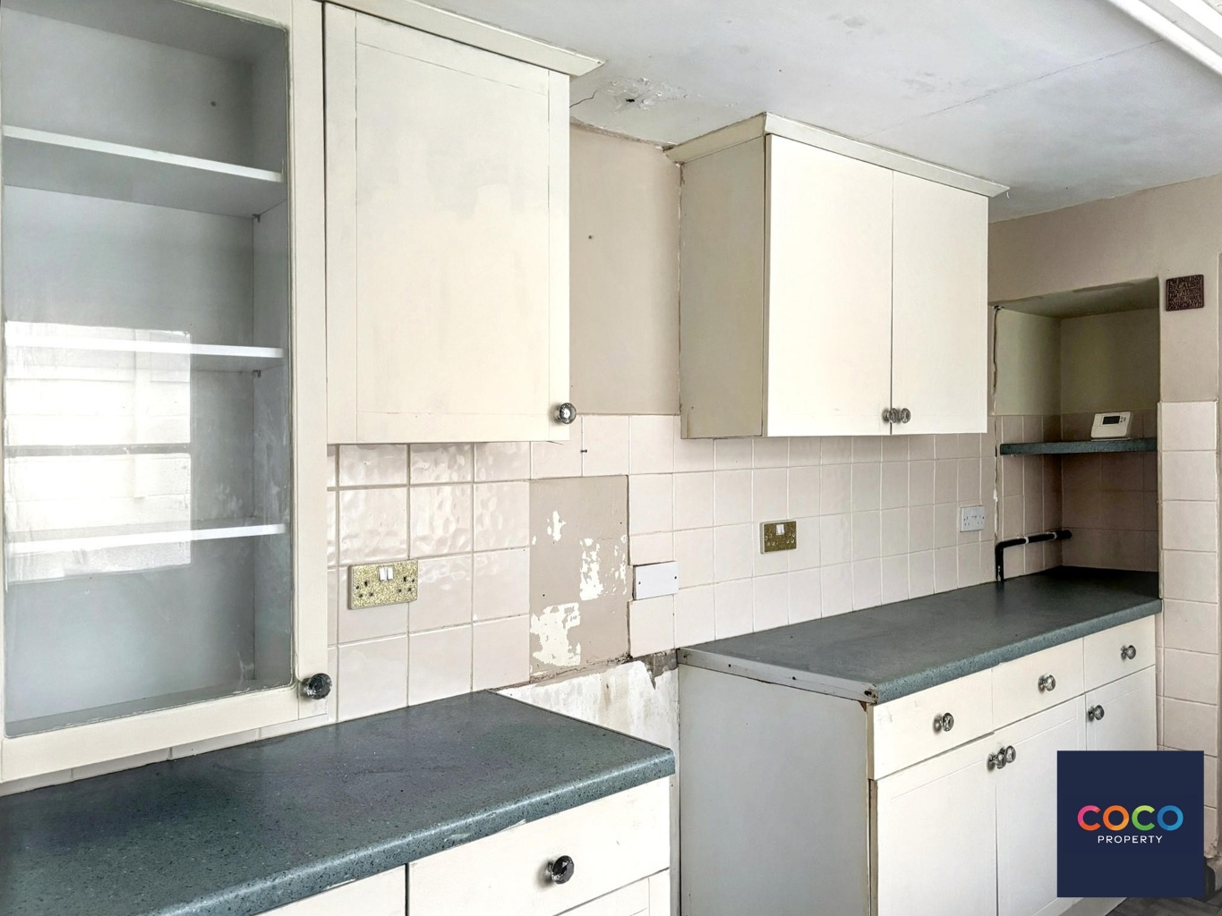 Charming 2-Bed House in Weymouth, Short Walk to the Beach Property image 5