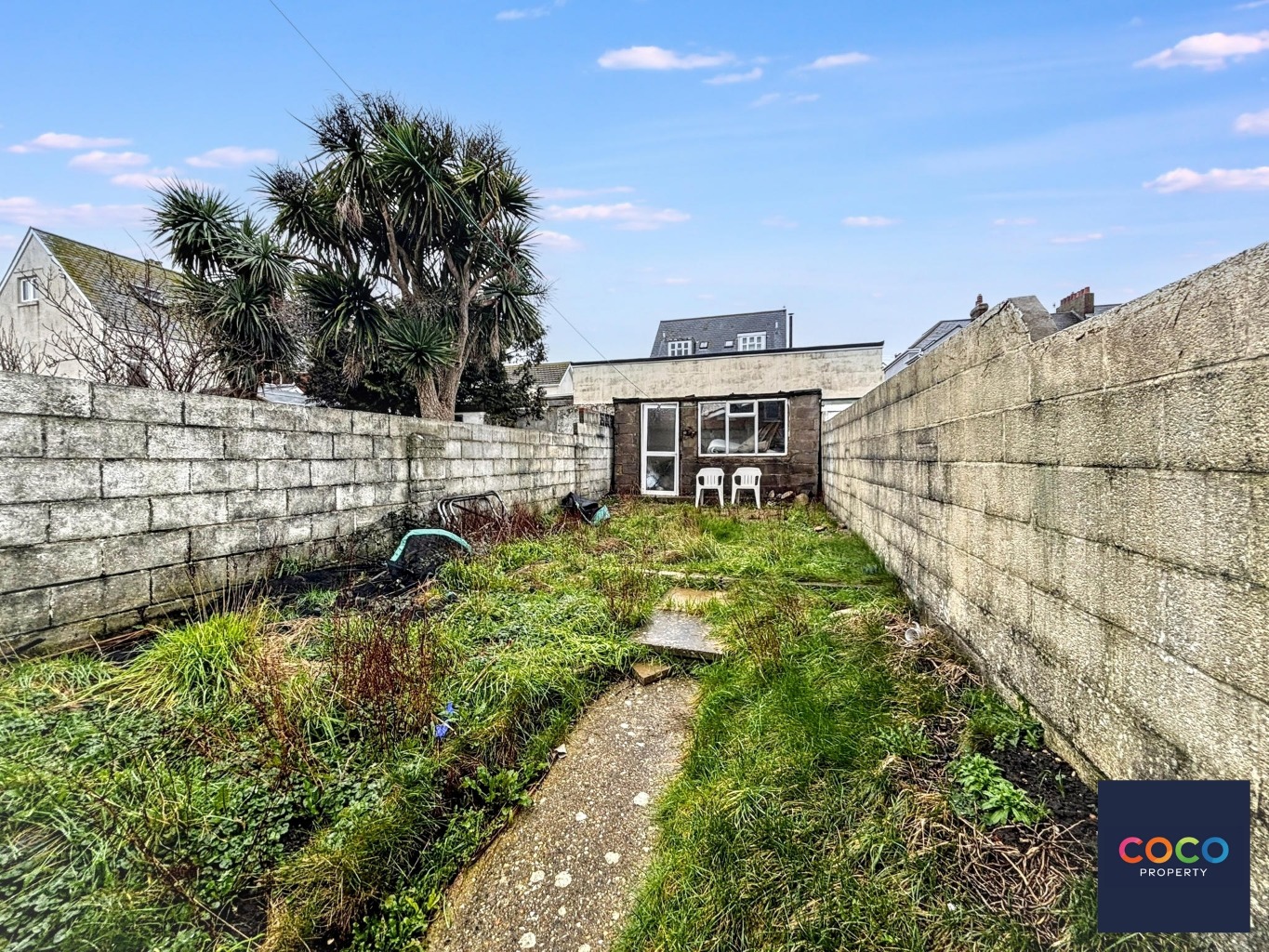 Charming 2-Bed House in Weymouth, Short Walk to the Beach Property image 12