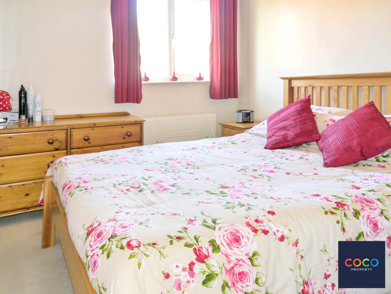 Charming 2-Bed House in Portland with Garage, Close to Amenities Property image 4