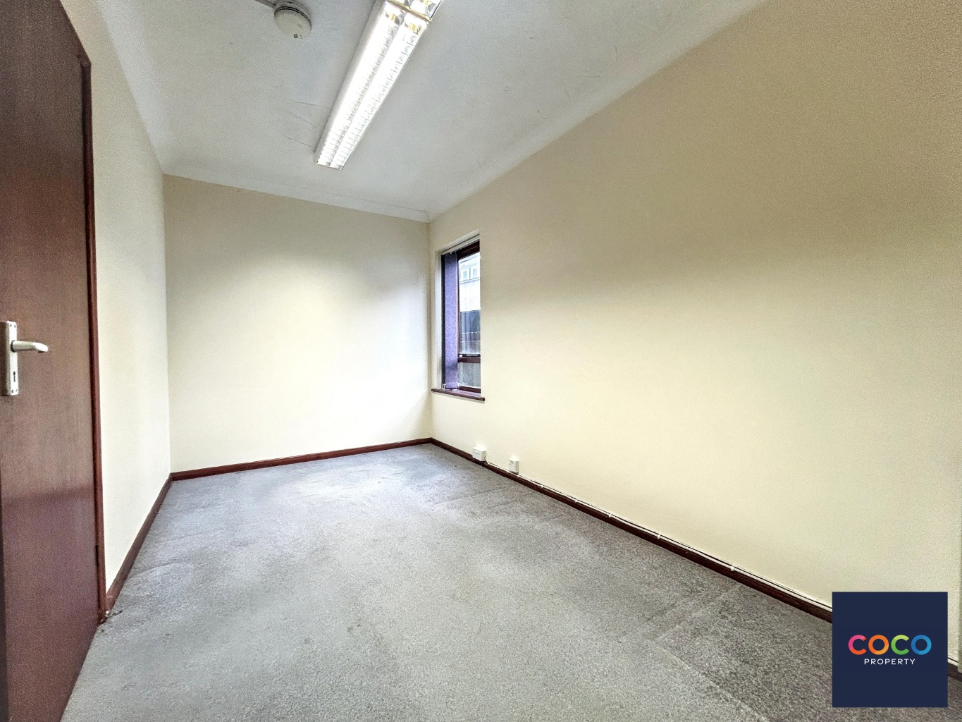 Prime Commercial Opportunity in Central Dorchester, Guide Price £130,000 Property image 8