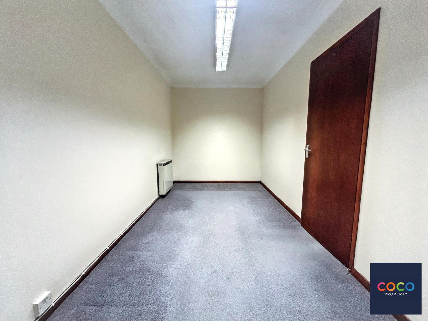 Prime Commercial Opportunity in Central Dorchester, Guide Price £130,000 Property image 4