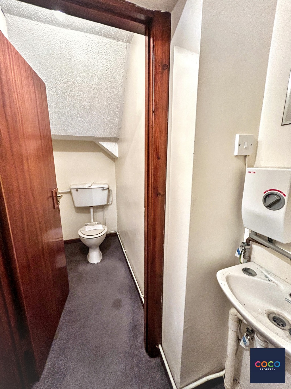 Prime Commercial Opportunity in Central Dorchester, Guide Price £130,000 Property image 11