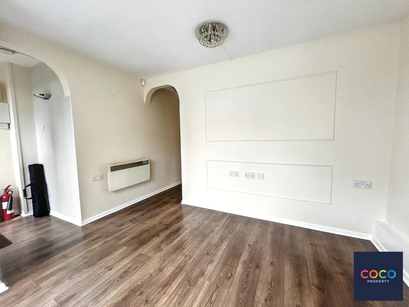 Prime Commercial Unit, Princes Street, Dorchester: Flexible Retail/Office Property image 4