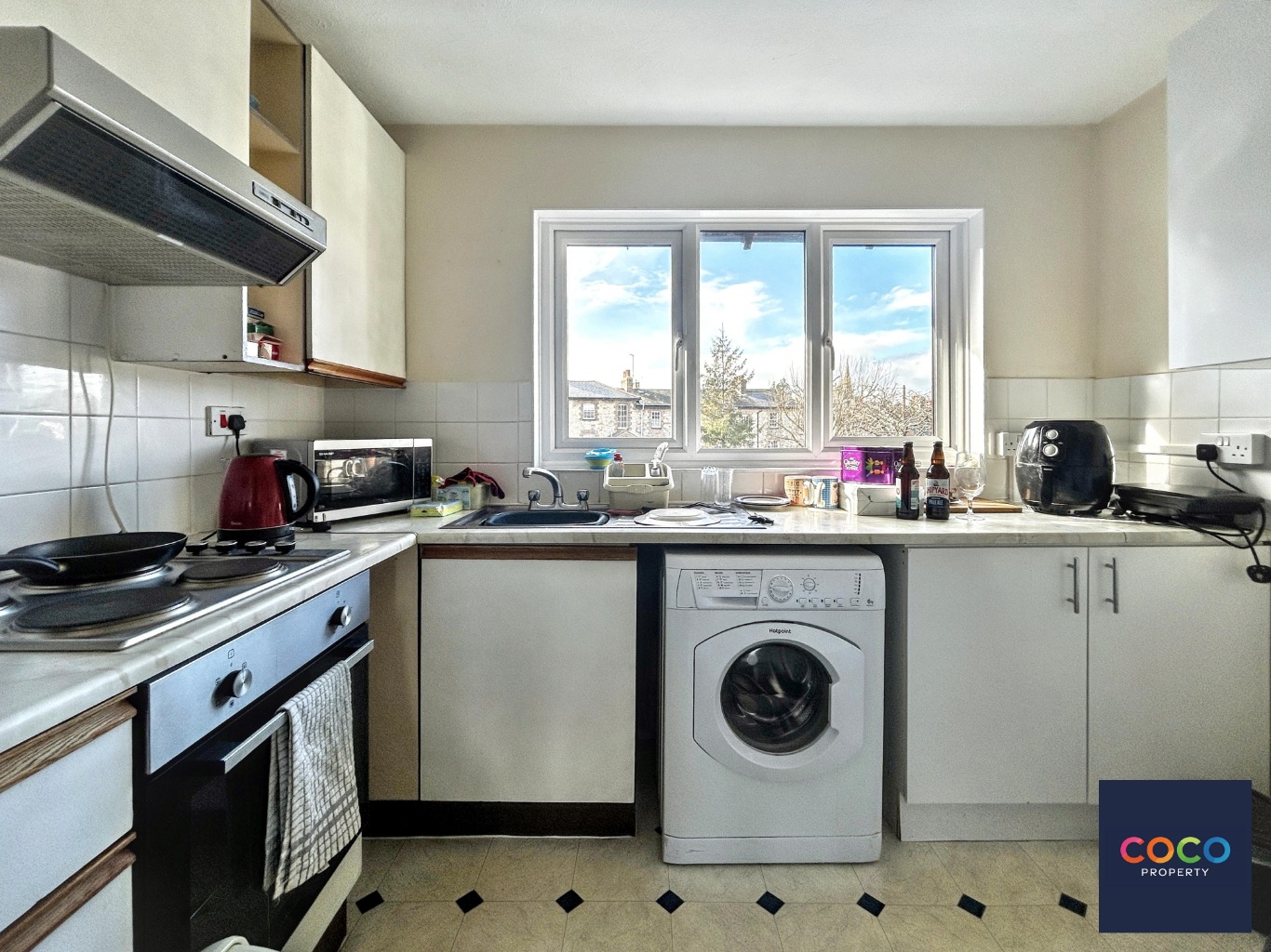 Modern One Bedroom Apartment with Parking in Central Dorchester Property image 7