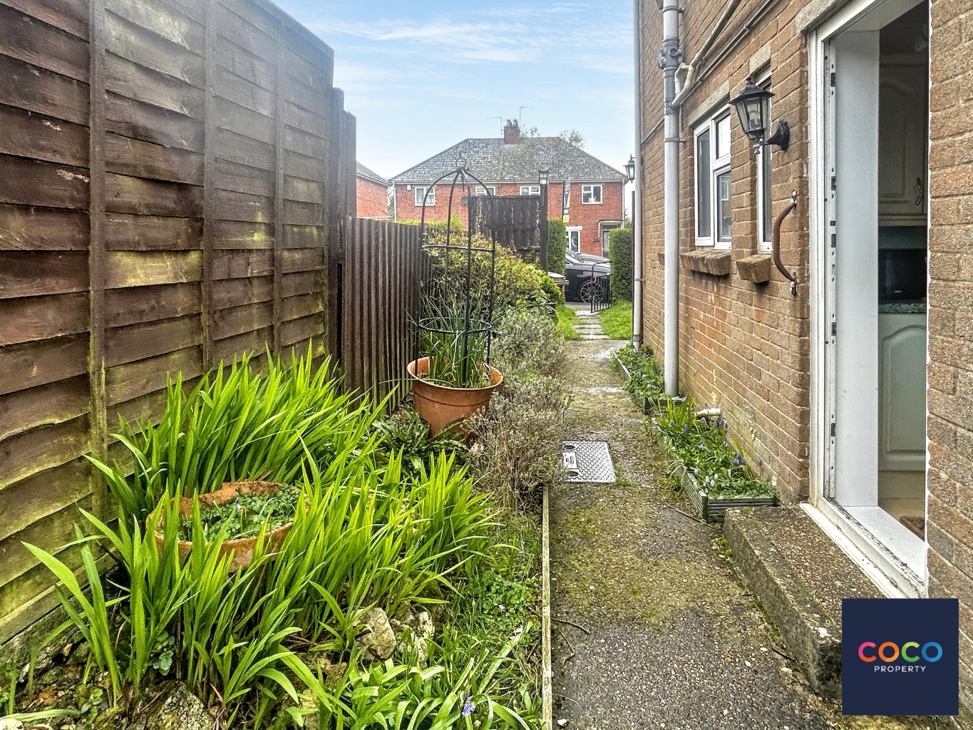 Investment Opportunity: Three-Bedroom House with Tenant in Situ Property image 9
