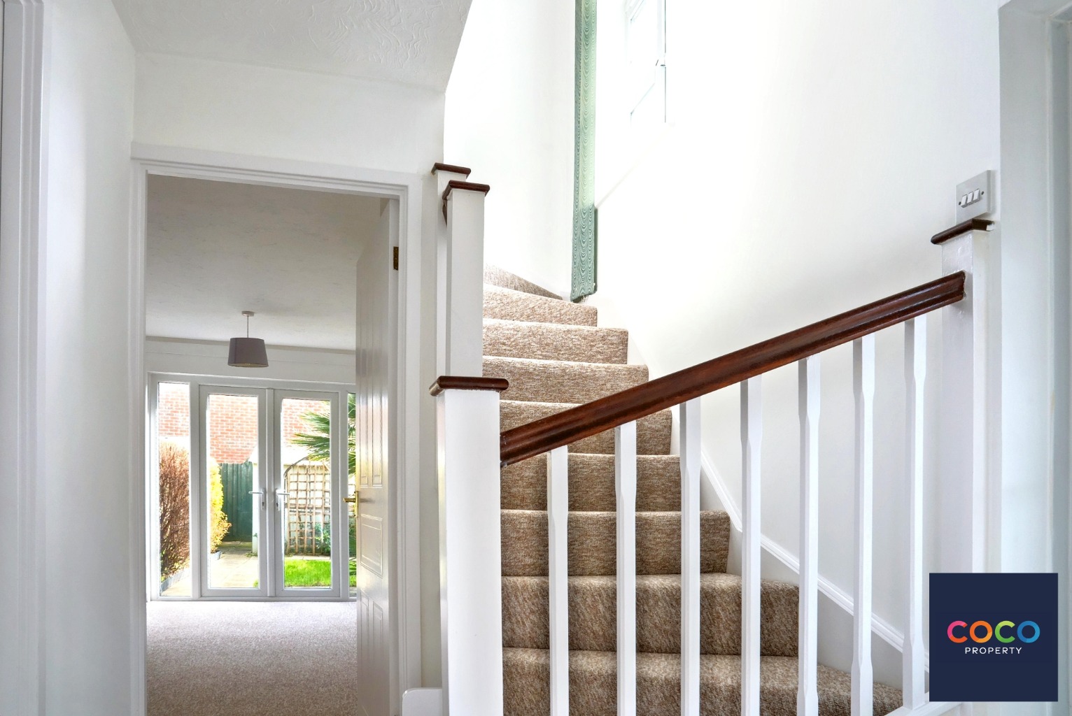 Charming 2 Bed House to Let in Whitehead Drive, Weymouth Property image 2