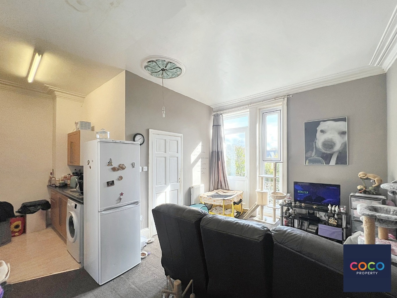 Two Bedroom Apartment, Central Dorset Location Property image 3