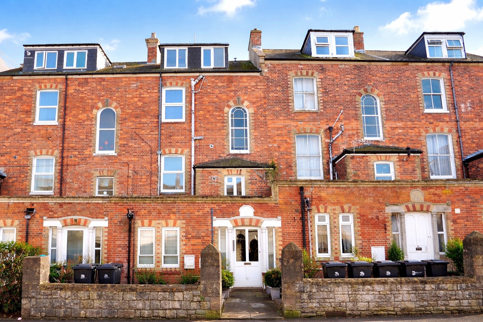 FREEHOLD Investment with Sea Views in Weymouth