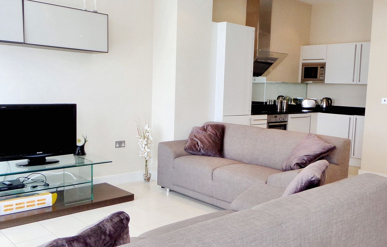 2-Bed Apartment in Atlantic House with Leisure Facilities Property image 2
