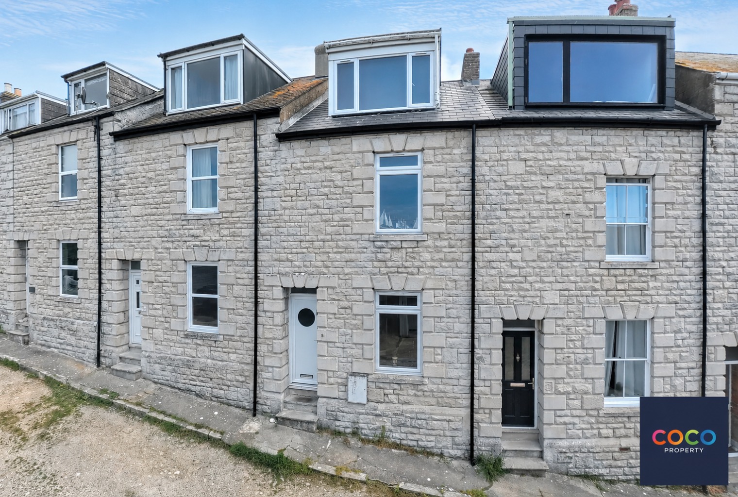 Stunning 4-Bed Stone Cottage in Portland with Sea Views