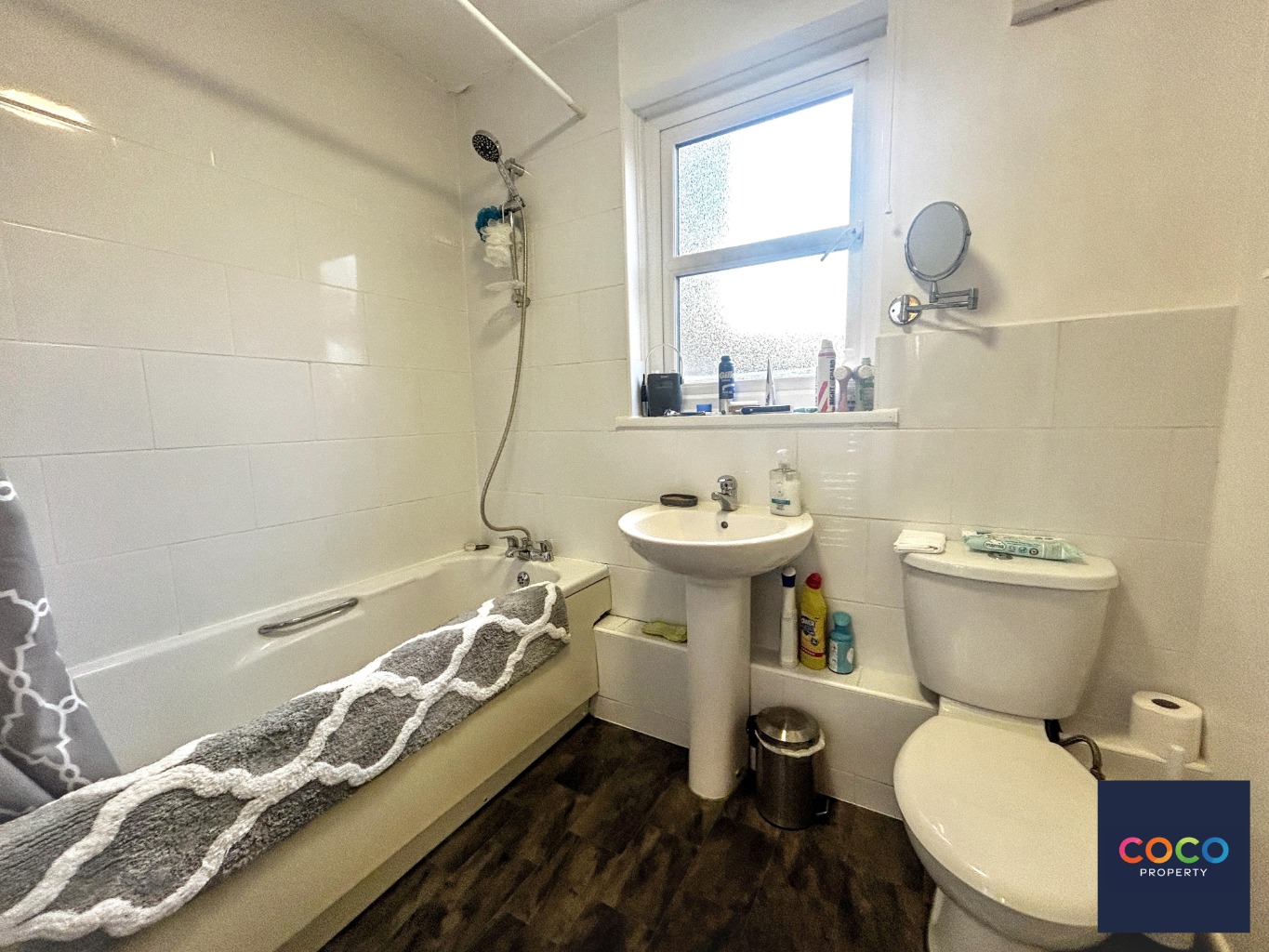 Riverside Living: 2-Bed Share of Freehold Apartment, Dorchester Property image 10