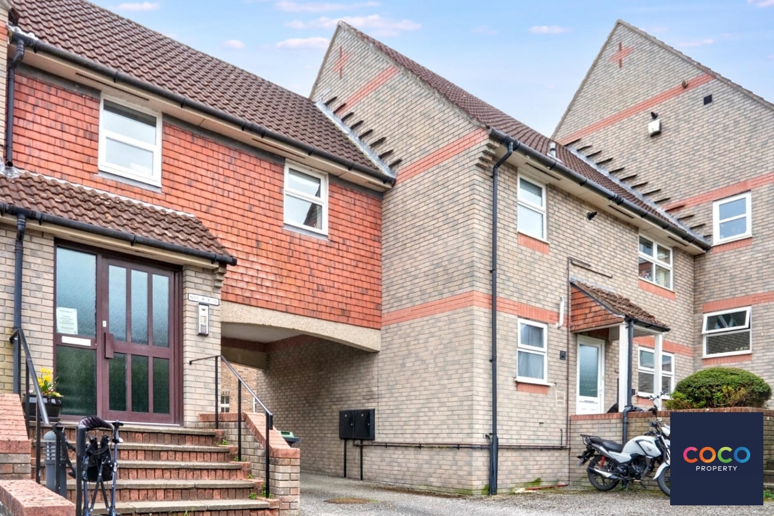 Riverside Living: 2-Bed Share of Freehold Apartment, Dorchester Property image 11
