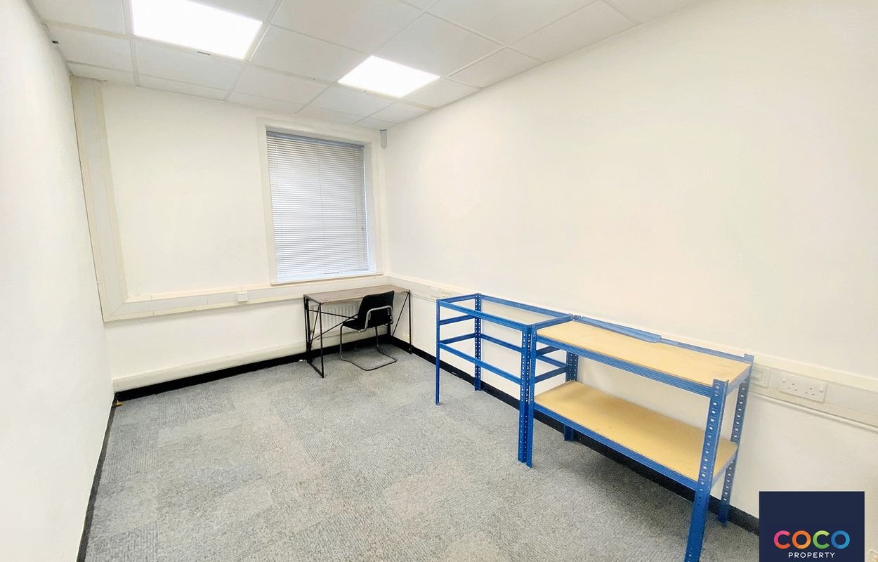 Flexible Workspace in Dorset with All Inclusive Bills Property image 2