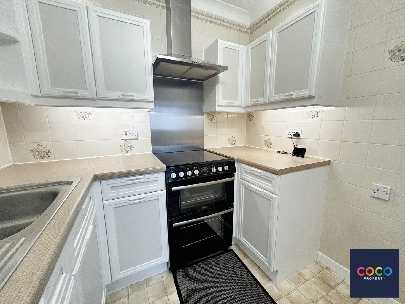 Charming 1-Bed Retirement Apartment, Dorset Town Centre, Over 60s Property image 7