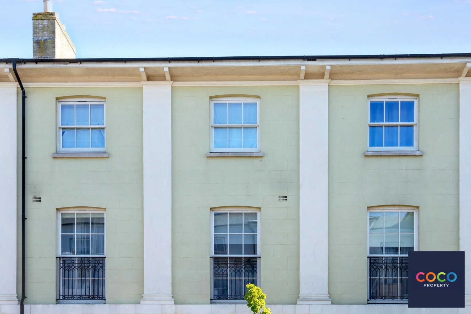 Stylish Two-Bedroom Apartment with Juliet Balcony in Dorchester Property image 10