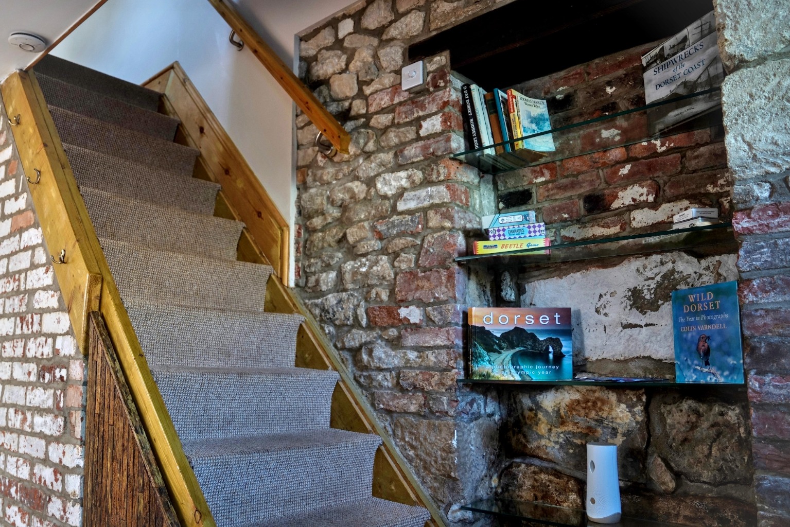 Crows Nest - Cosy Mini Cottage Property image 2