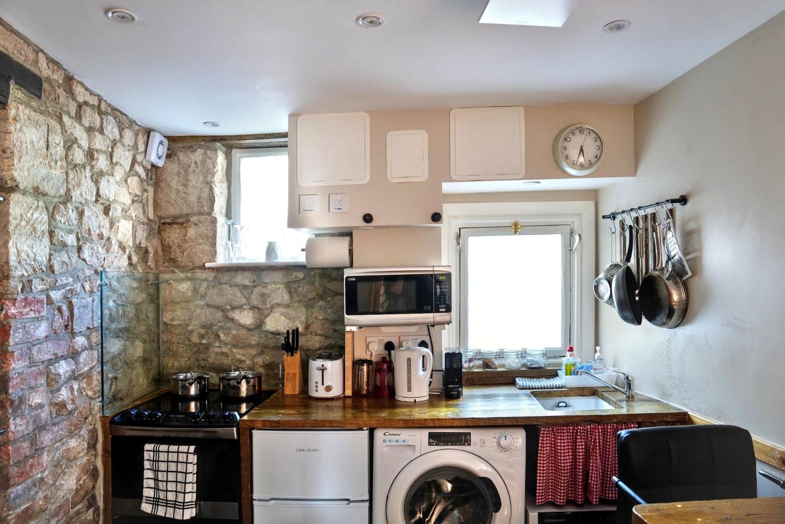 Crows Nest - Cosy Mini Cottage Property image 4