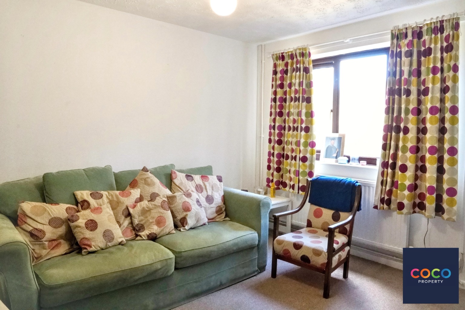 Charming one Bed End Terrace House with Parking in Central Dorchester Property image 5