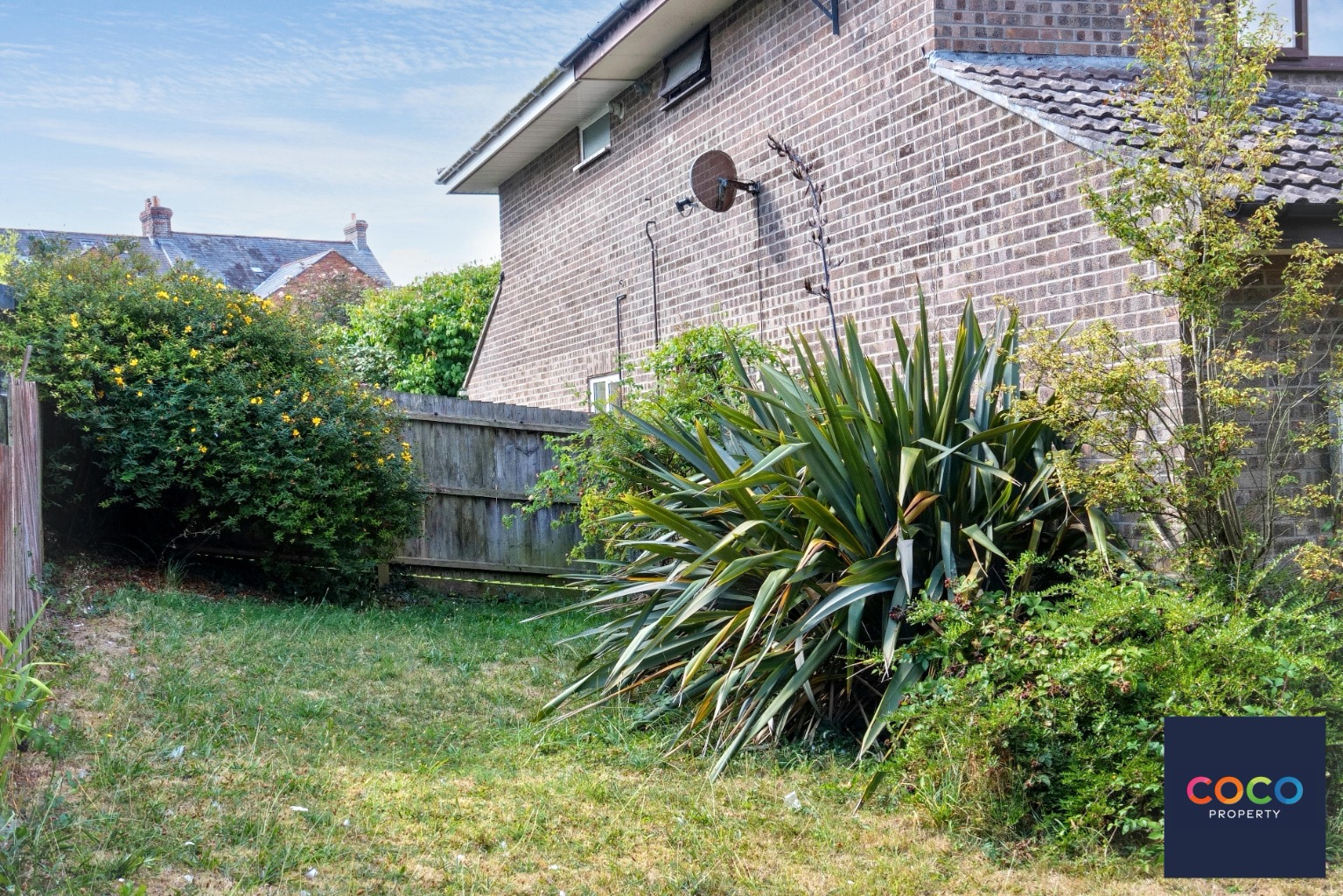 Charming one Bed End Terrace House with Parking in Central Dorchester Property image 4