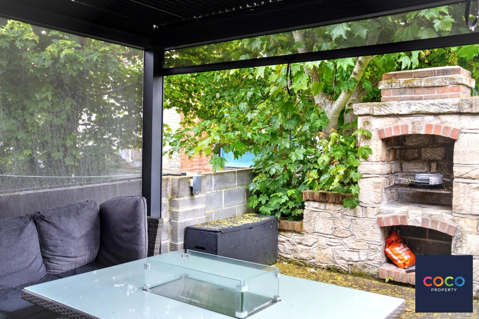 Stunning 4 Bed Stone Town House in Portland with Sea Views Property image 3