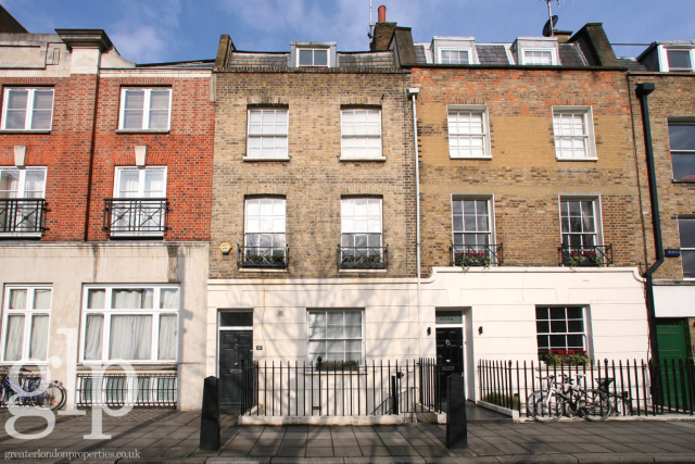Lovely studio apartment in a brilliant location