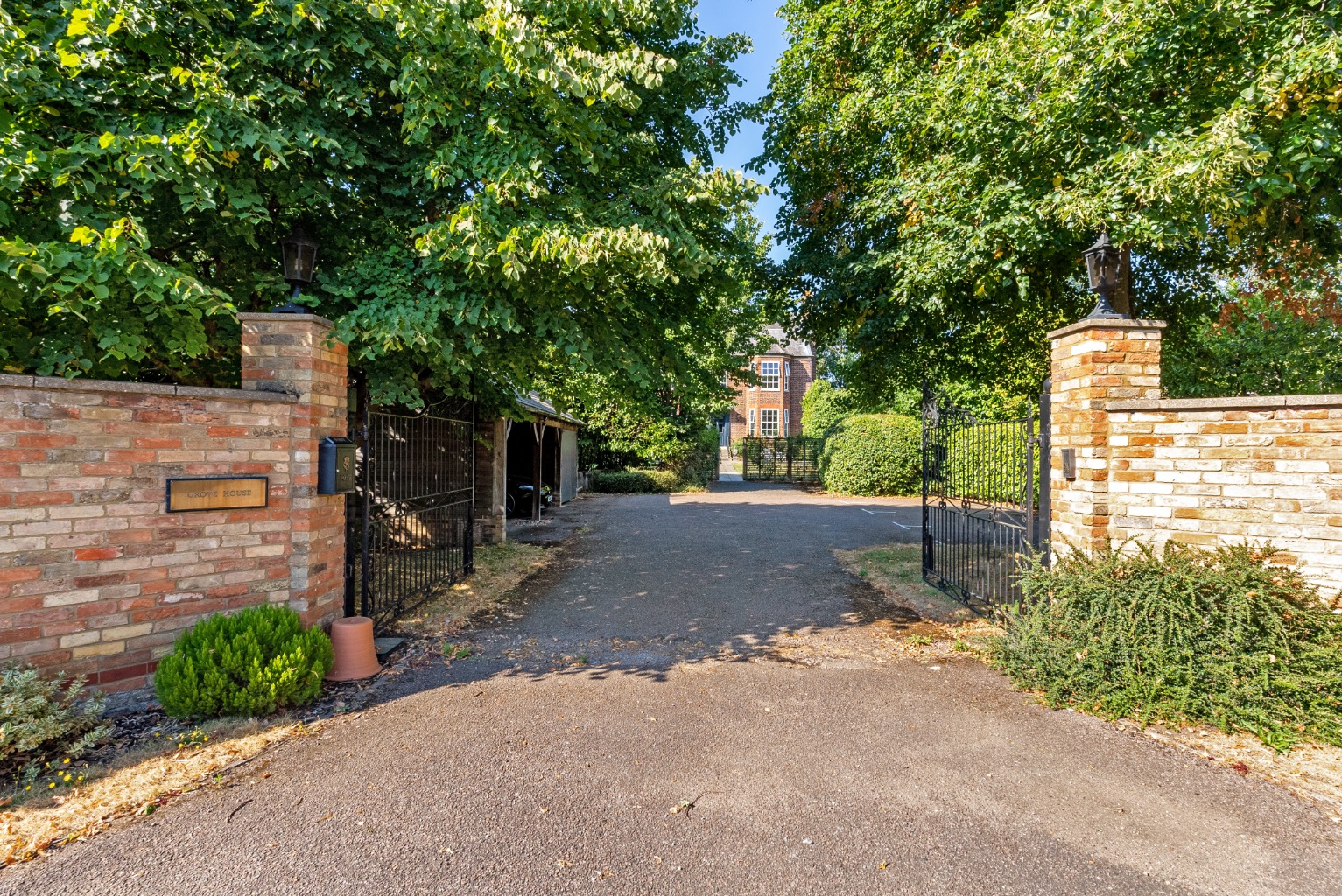 Grove House, Rampley Lane, Little Paxton, St. Neots, PE19