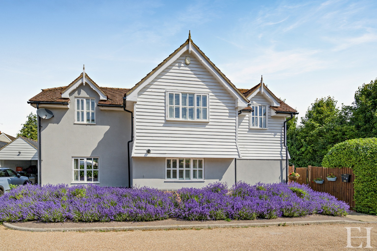 Detached well proportioned house in a popular area ideally located for main line rail links and offe