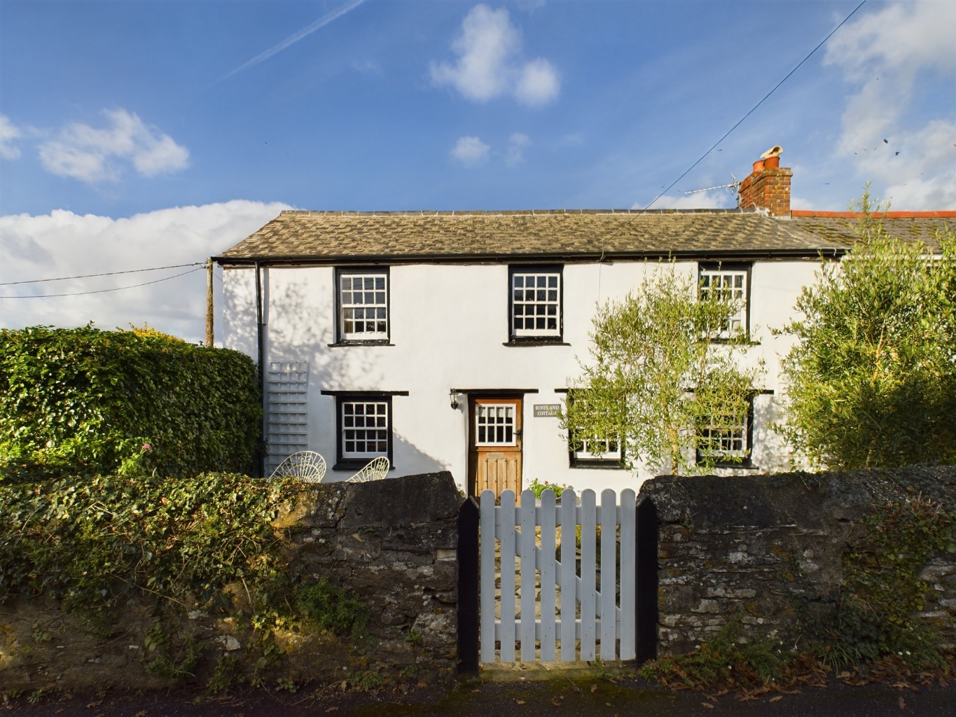 Veryan Green, Roseland Peninsula Veryan Green, Roseland Peninsula