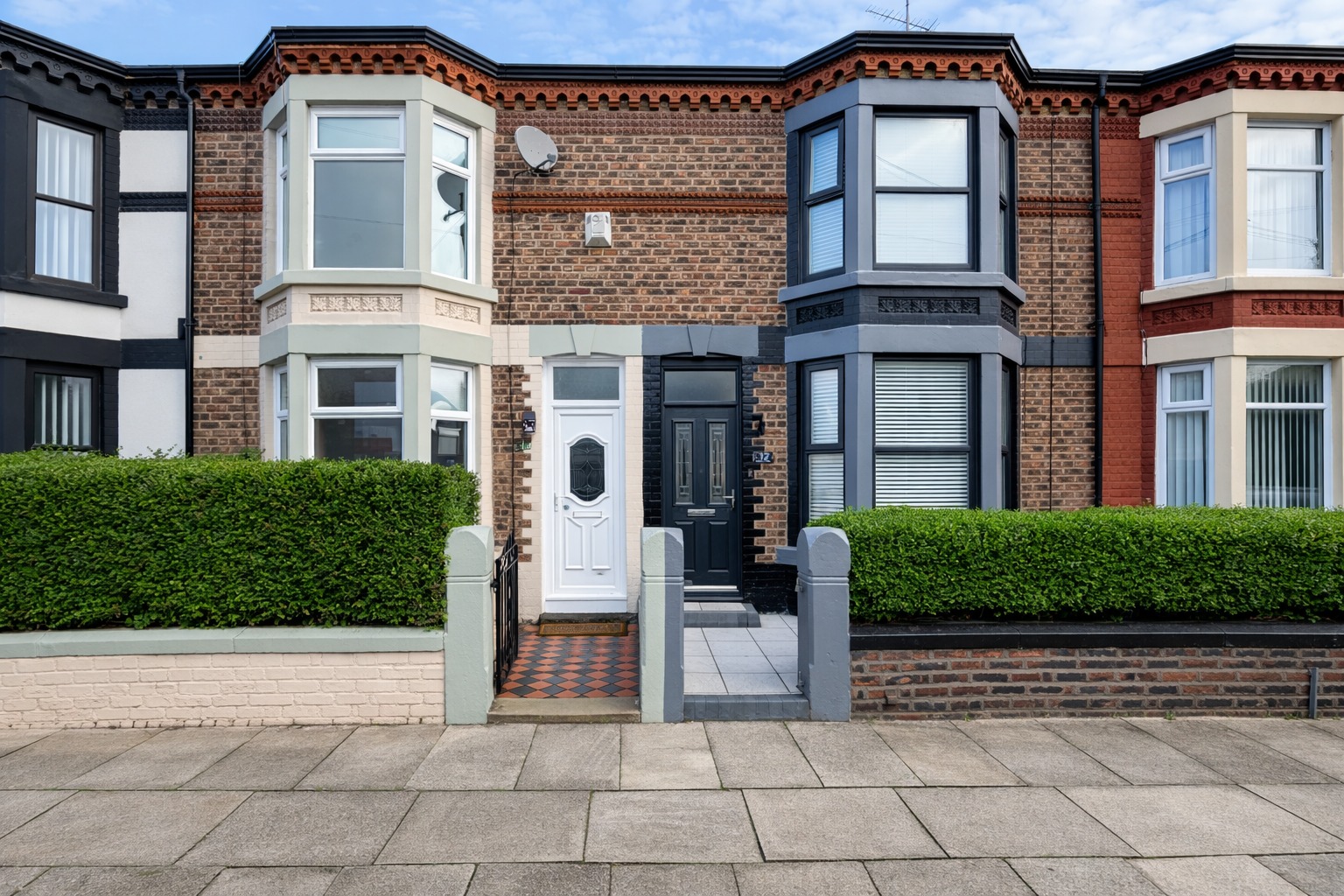 Stylish 3-Bed Refurbished Home on Rugby Road, Ideal for First-Time Buyers