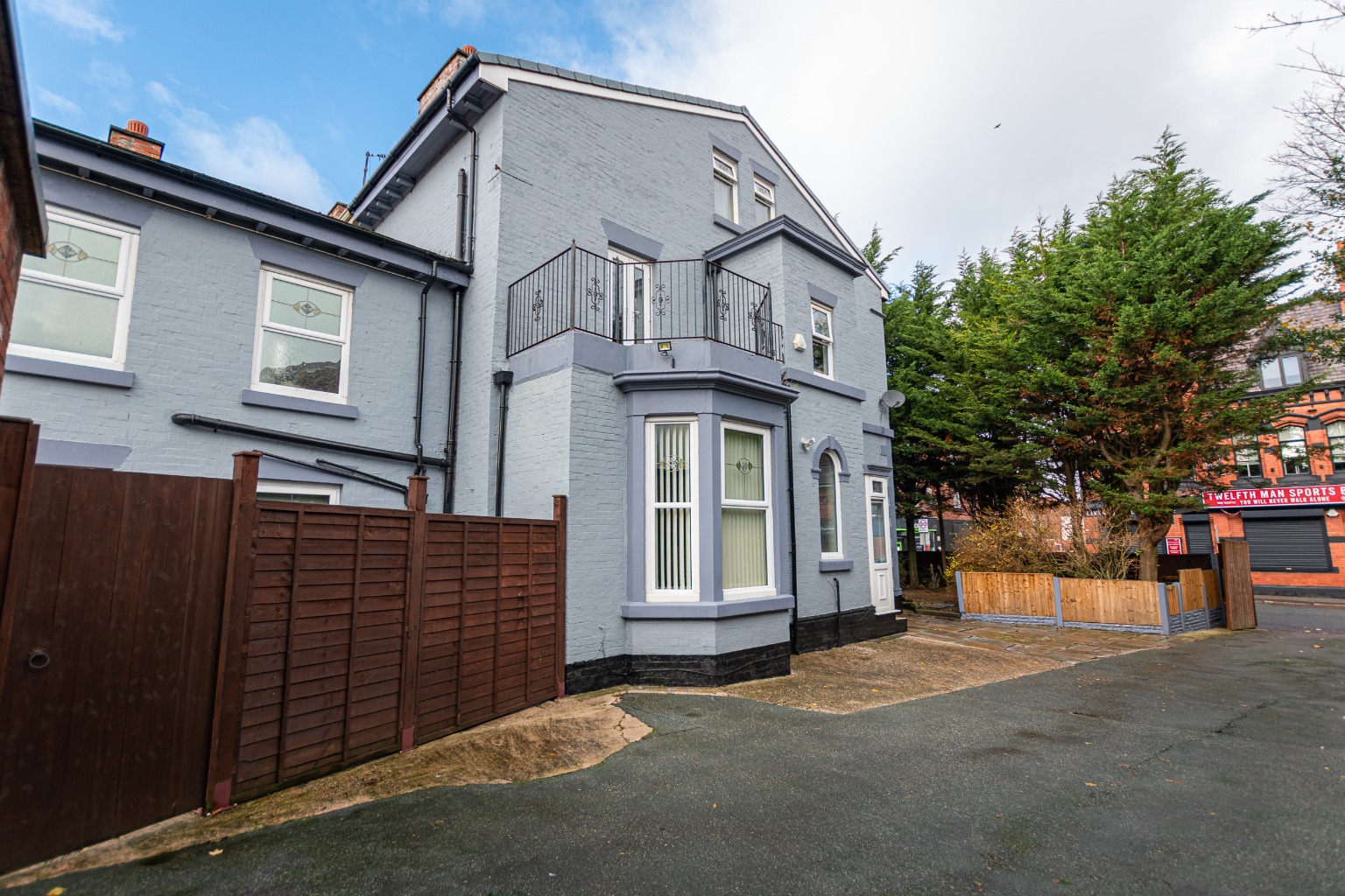 One of a kind, stunning four-bedroom semi-detached home, ideal for a family or Airbnb dream!
