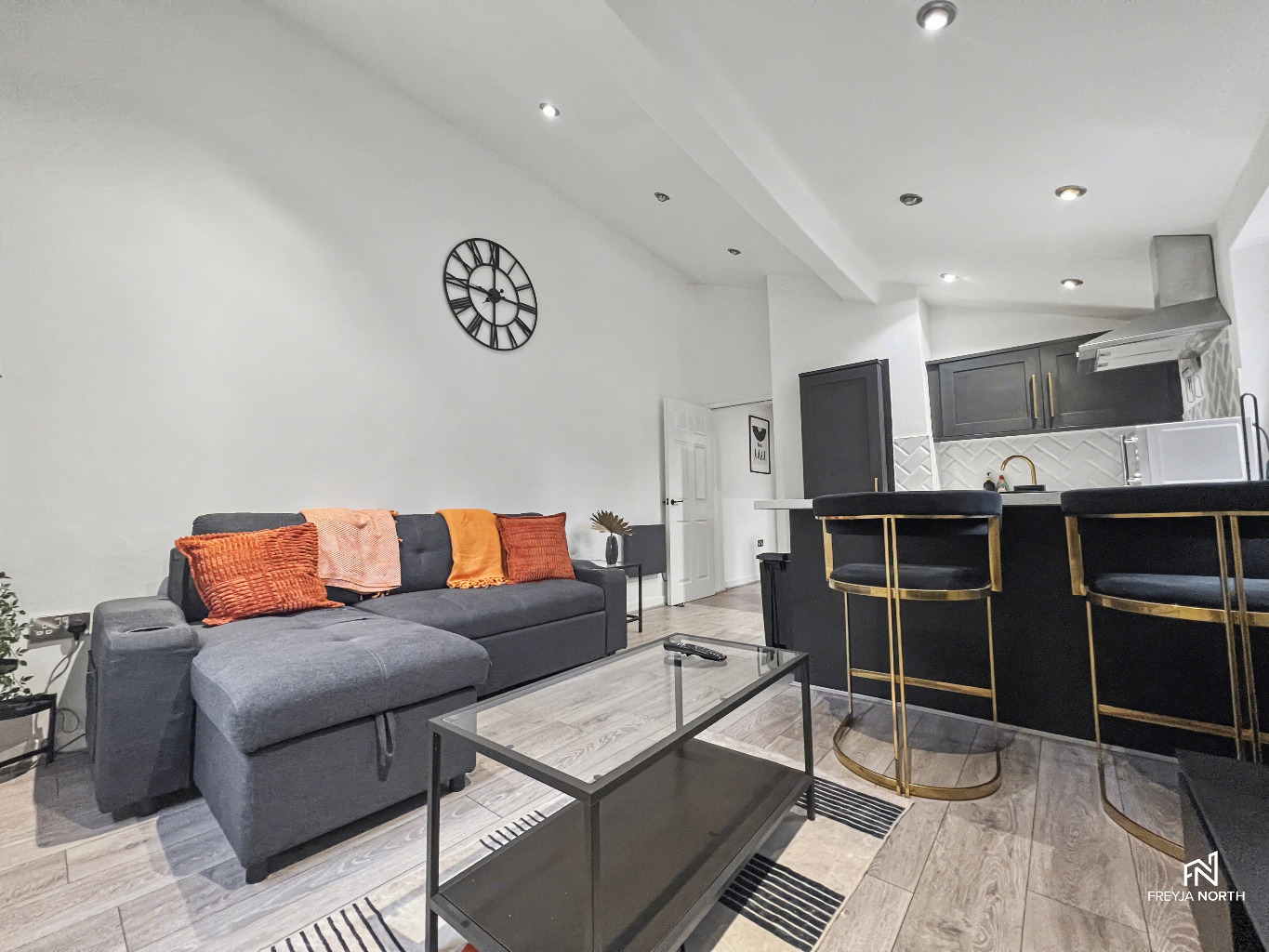 Modern 1-Bed apartment Liverpool City Centre : Offers Over £125,000