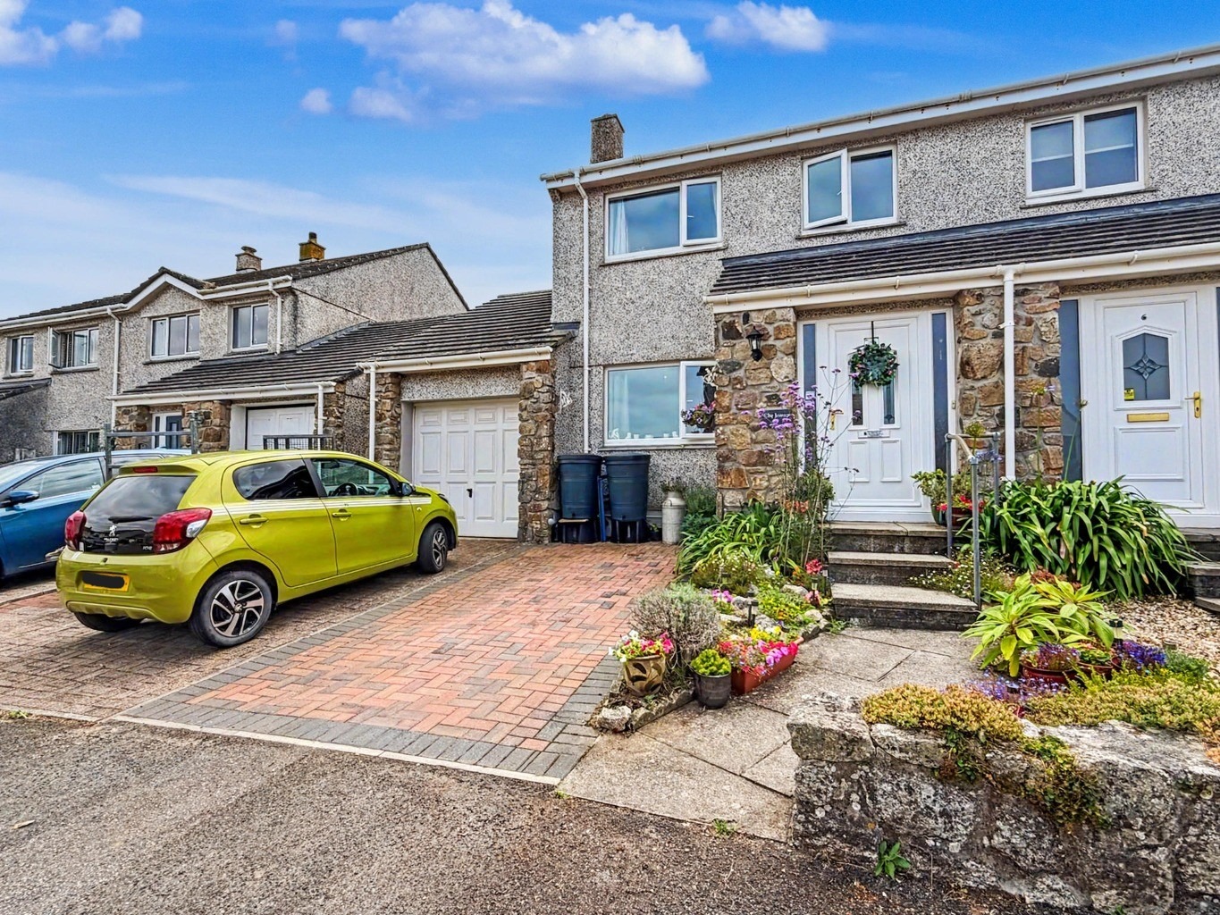 Carbis Bay, Excellently presented three bed home Carbis Bay, Excellently presented three bed home