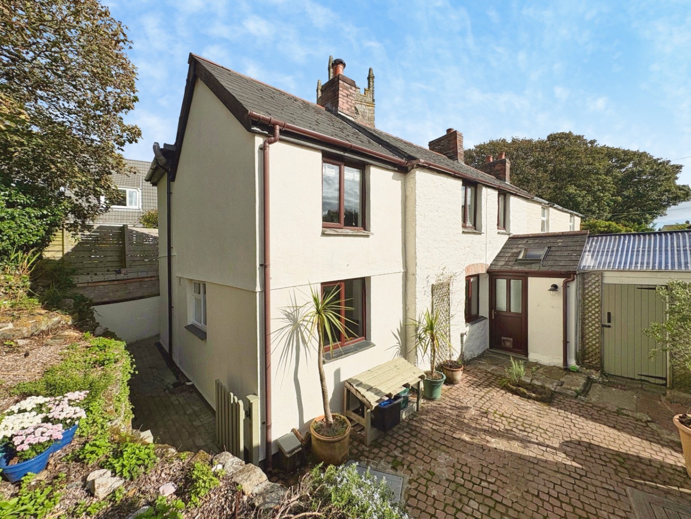 Sithney, Charming three bed cottage